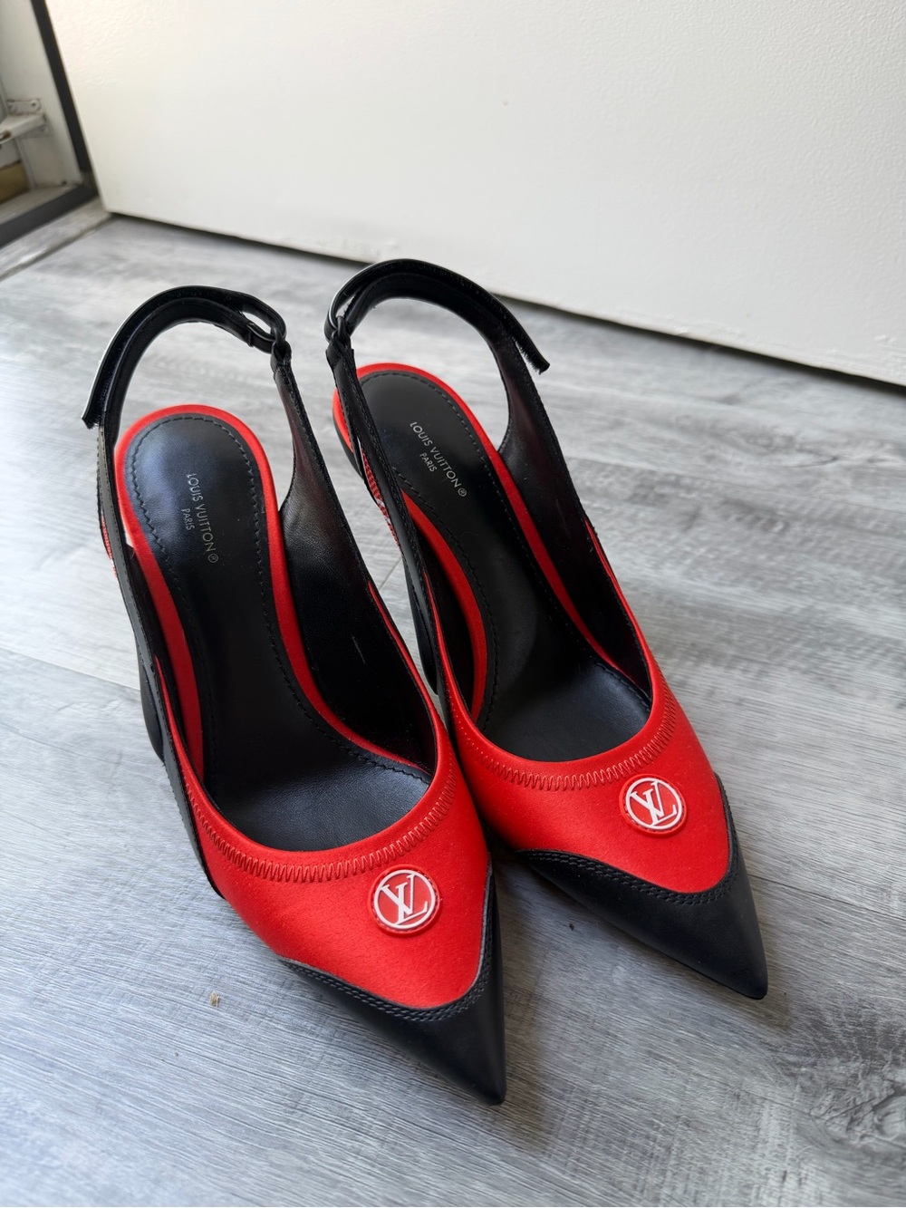 Louis Vuitton Red and Black Pointed Toe Slingback Pumps with LV Medallion